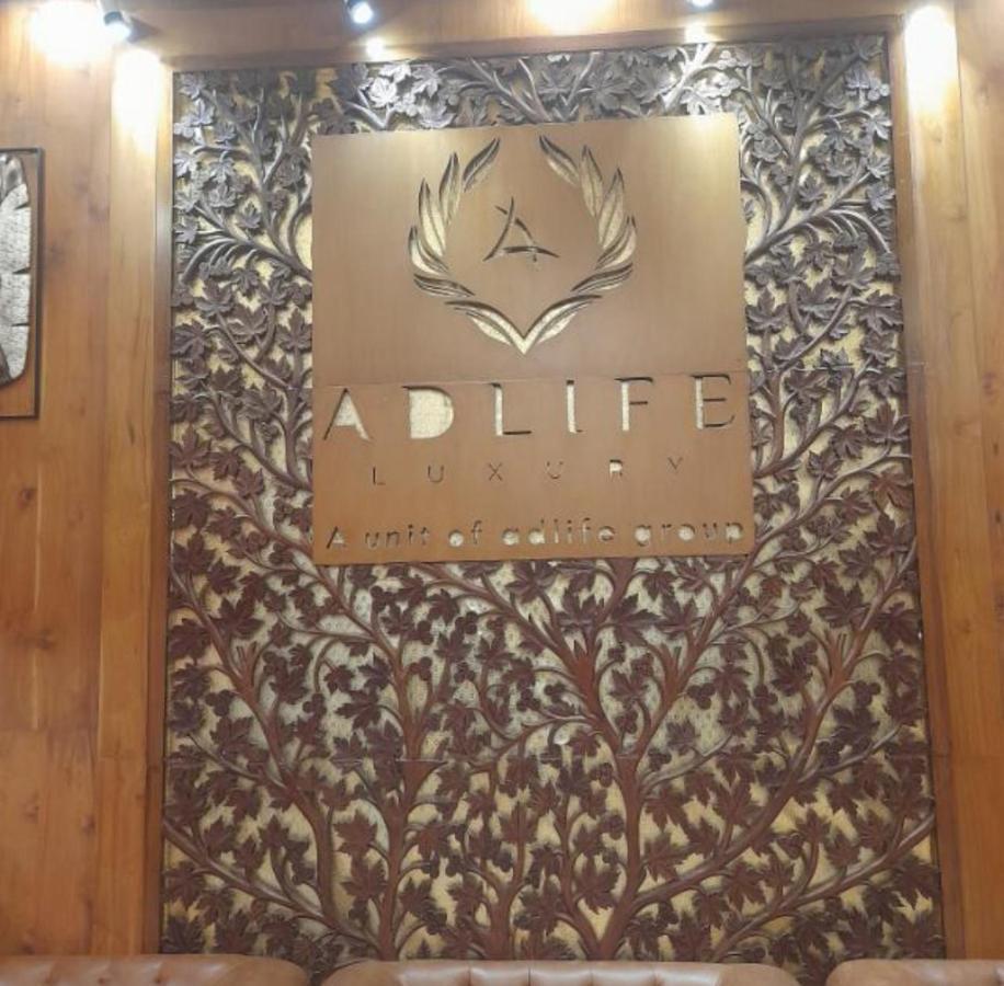 Hotel Adlife Luxury Srīnagar Екстериор снимка